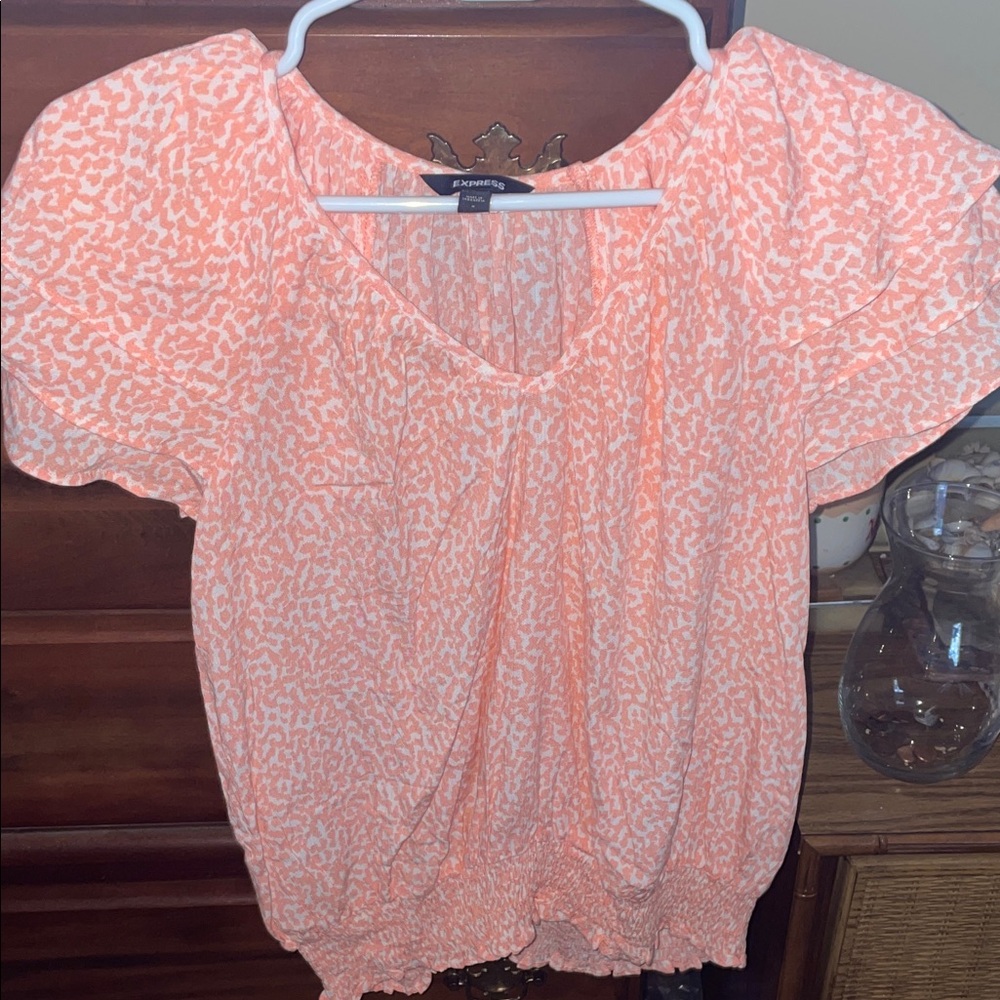 Express Peach Patterned Blouse - Picture 3 of 4